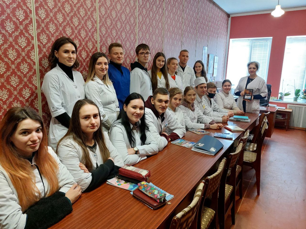 Кафедра презентувала студентам новий посібник