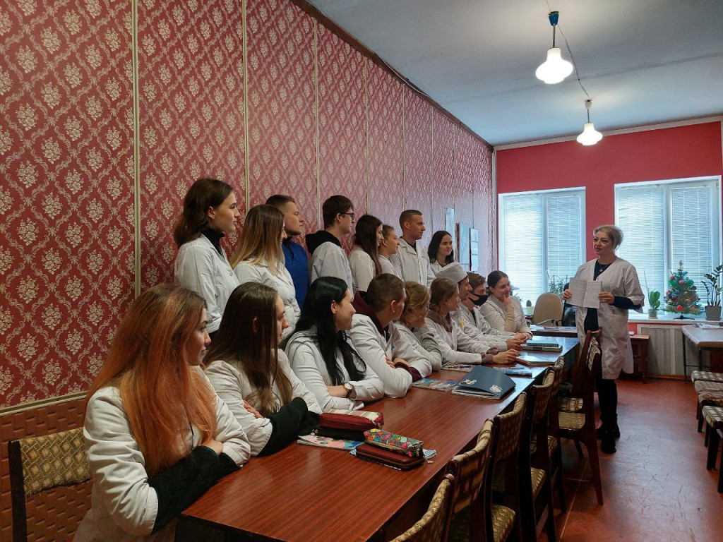 Кафедра презентувала студентам новий посібник